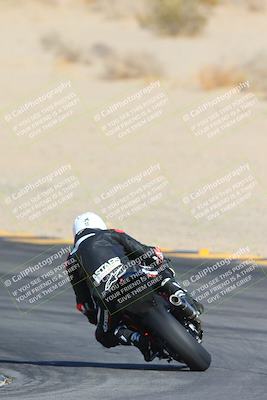 media/Dec-05-2024-Racers Edge (Thu) [[e102e0690b]]/3-B Group/Session 1 Turn 8 Backside/